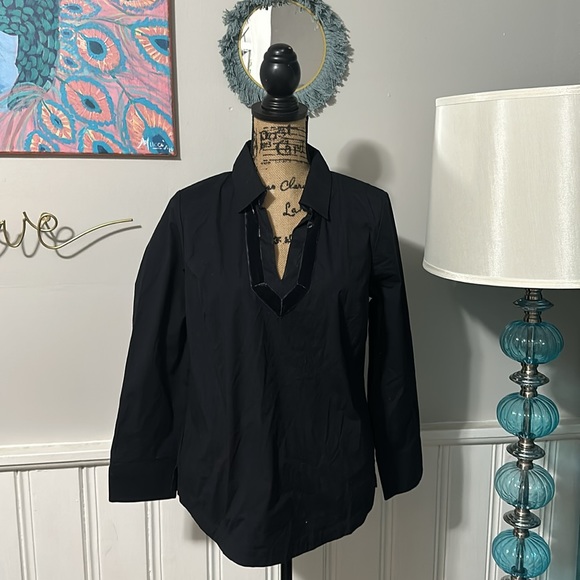 Vineyard Vines Tops - NWT Vineyard Vines Velvet Trim Popover Blouse Jet Black